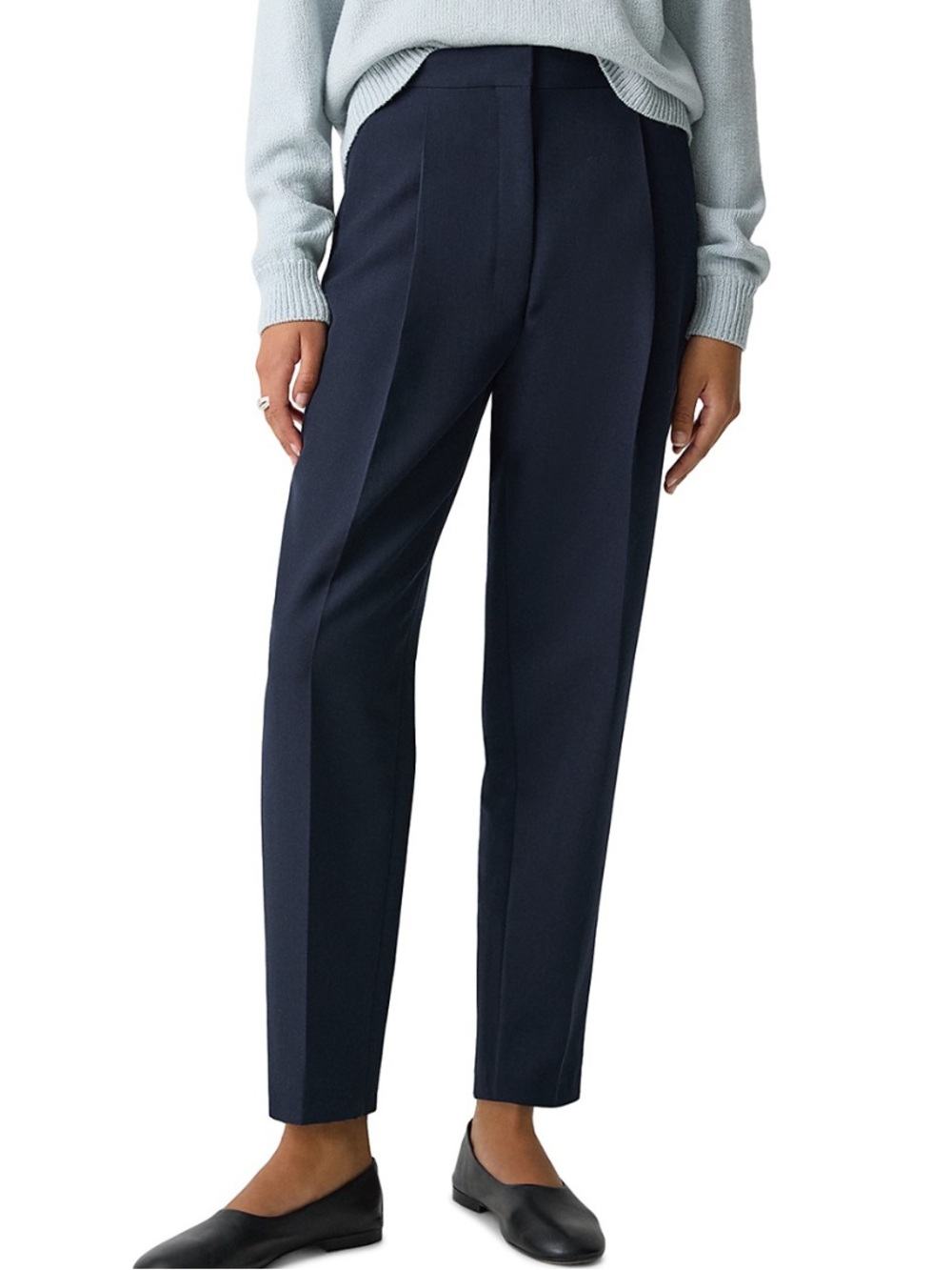 THEORY
Wool Blend Cropped Pants

Color: Nocturnal Navy
SIZE: 12